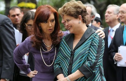 Cristina Kirchner e Dilma Rousseff em Caracas.