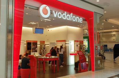 Una tienda de Vodafone en Madrid.