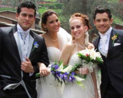 De izquierda a derecha: Christian Domínguez (Salvador), María Gracia Gamarra (Catalina), Camila Zavala (Jimena) y Nikko Ponce (Tristán).
