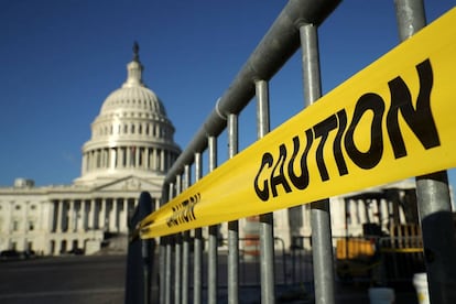 El Congreso de los Estados Unidos está a punto de aprobar enormes recortes de impuestos tanto en la Cámara como en el Senado. Washington, DC.