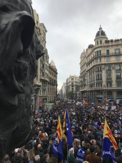 La Via Laietana, plena de manifestants.