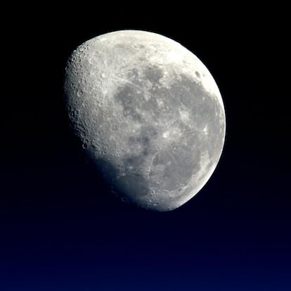 Imagen de la Luna vista desde el espacio