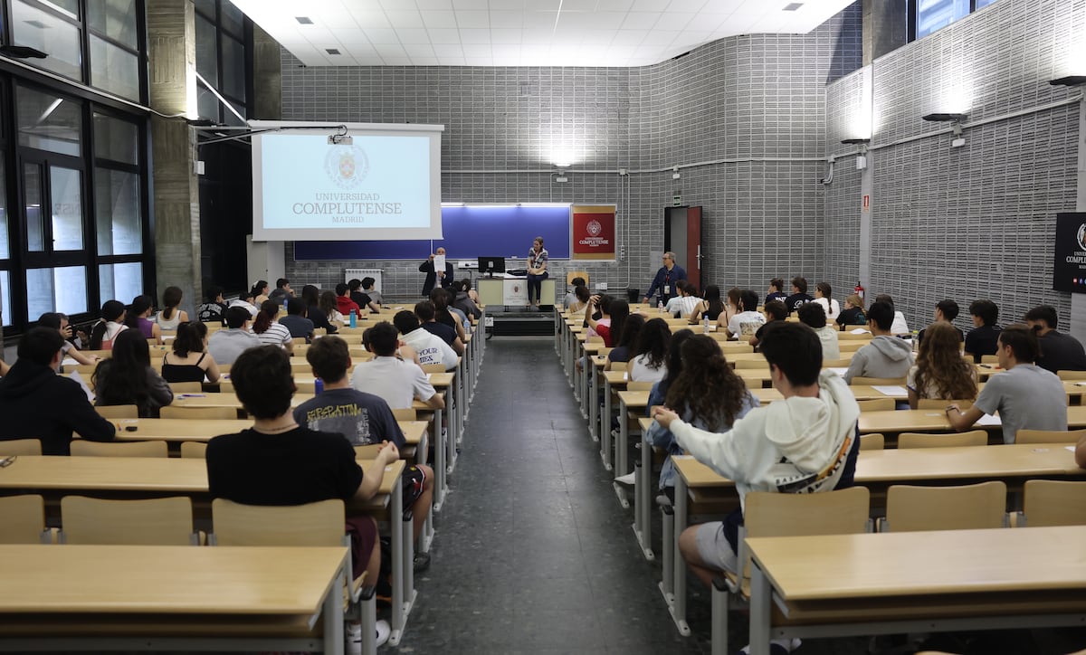 Todas las fechas de la PAU por comunidad: exámenes y publicación de notas