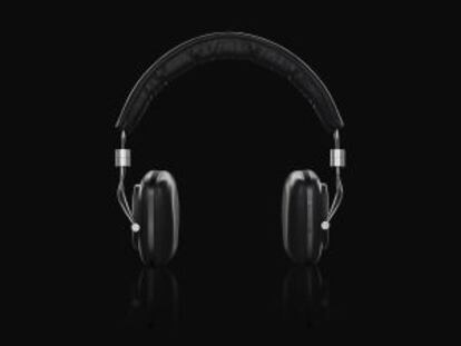 Bowers & Wilkins P5 Wireless.