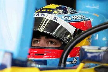 El piloto asturiano, durante los entrenamientos en el circuito de Bahrein.