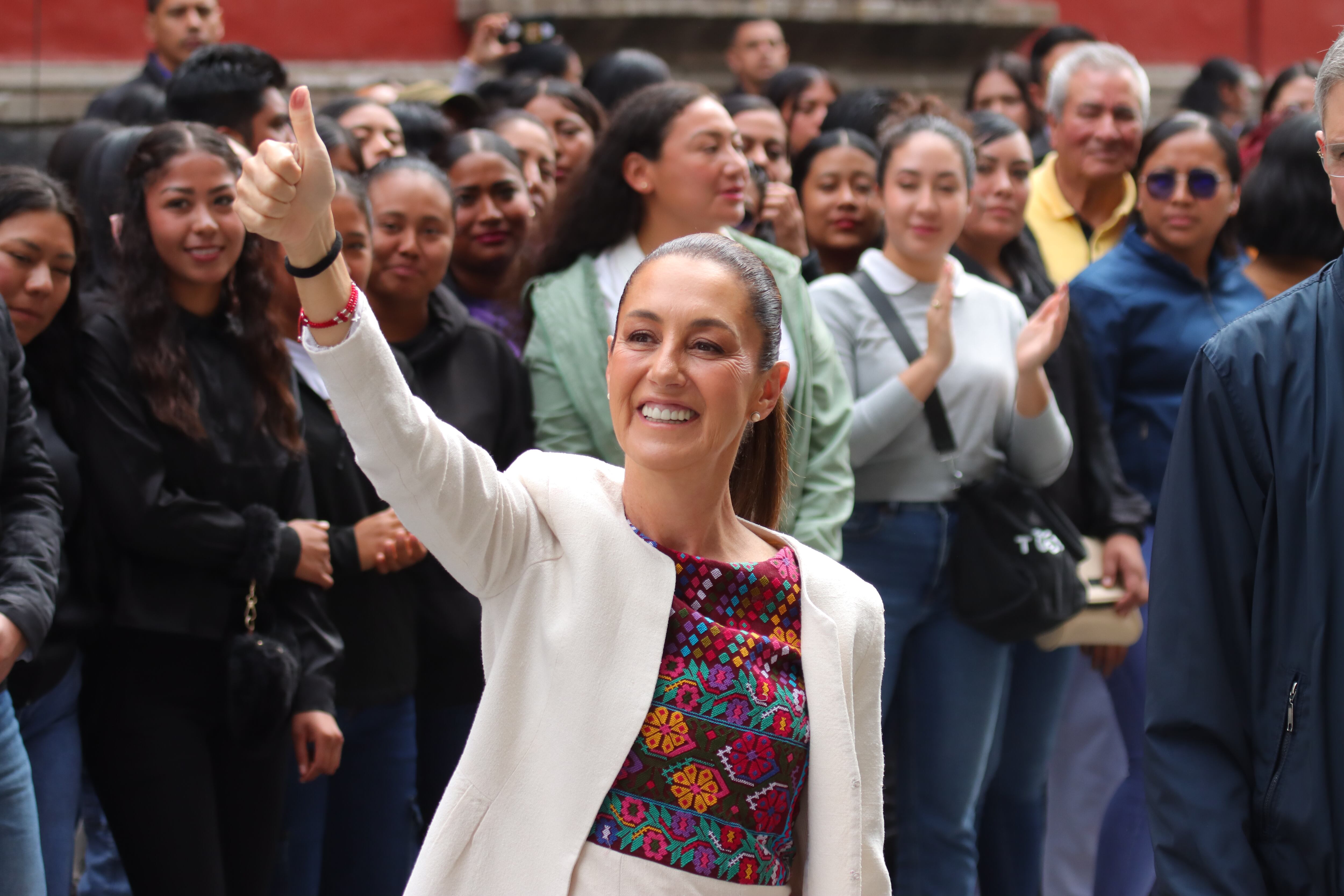 La presidenta Claudia Sheinbaum después de votar en Ciudad de México.