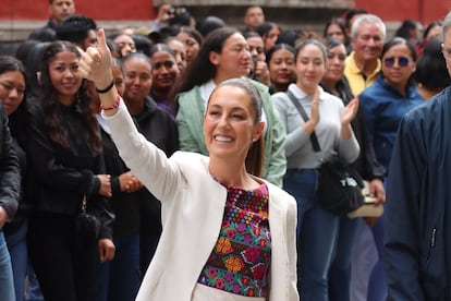La presidenta Claudia Sheinbaum después de votar en Ciudad de México.