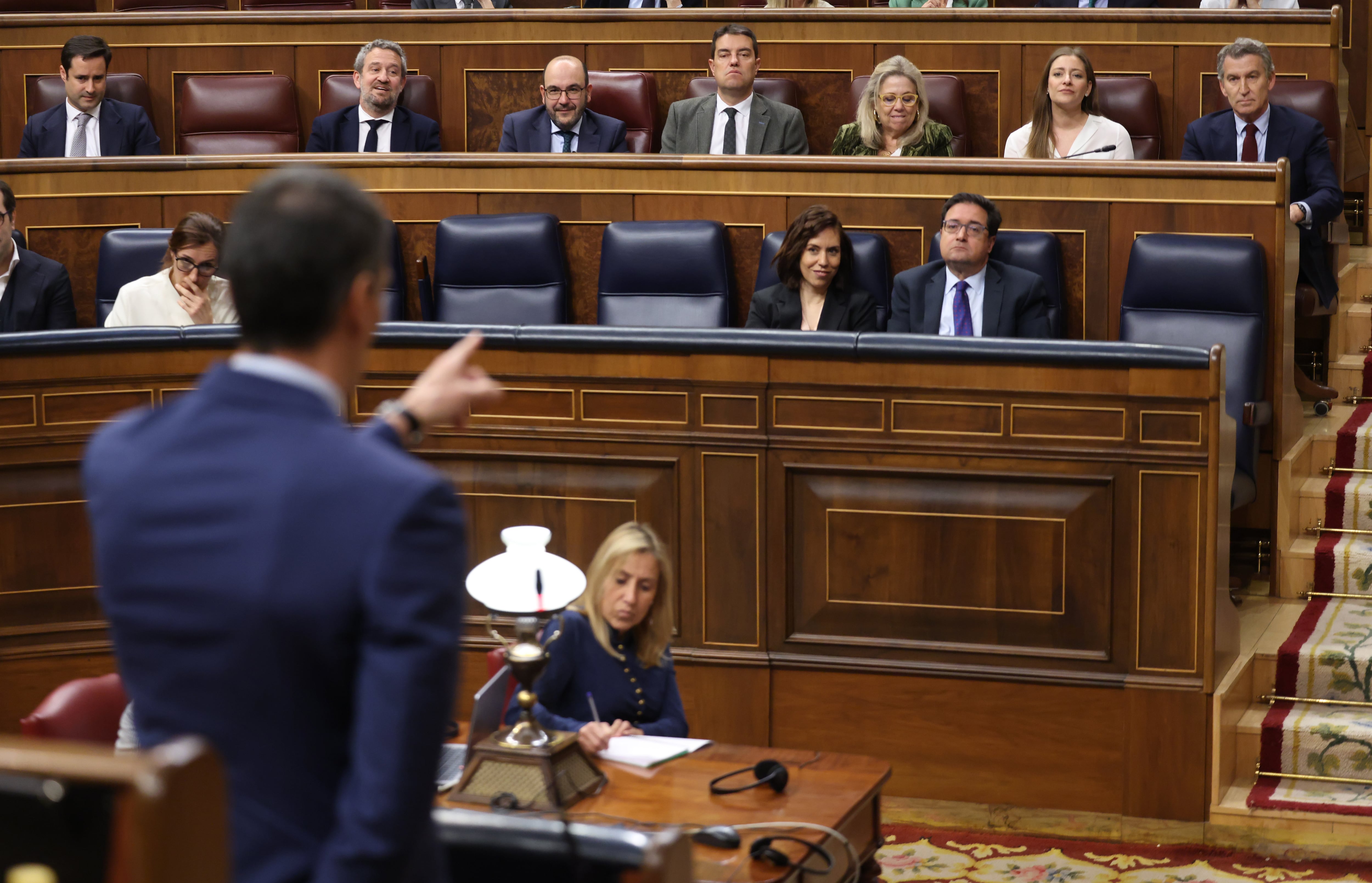 El presidente del Gobierno, Pedro Sánchez, interviene durante la sesión de control, este miércoles. 
