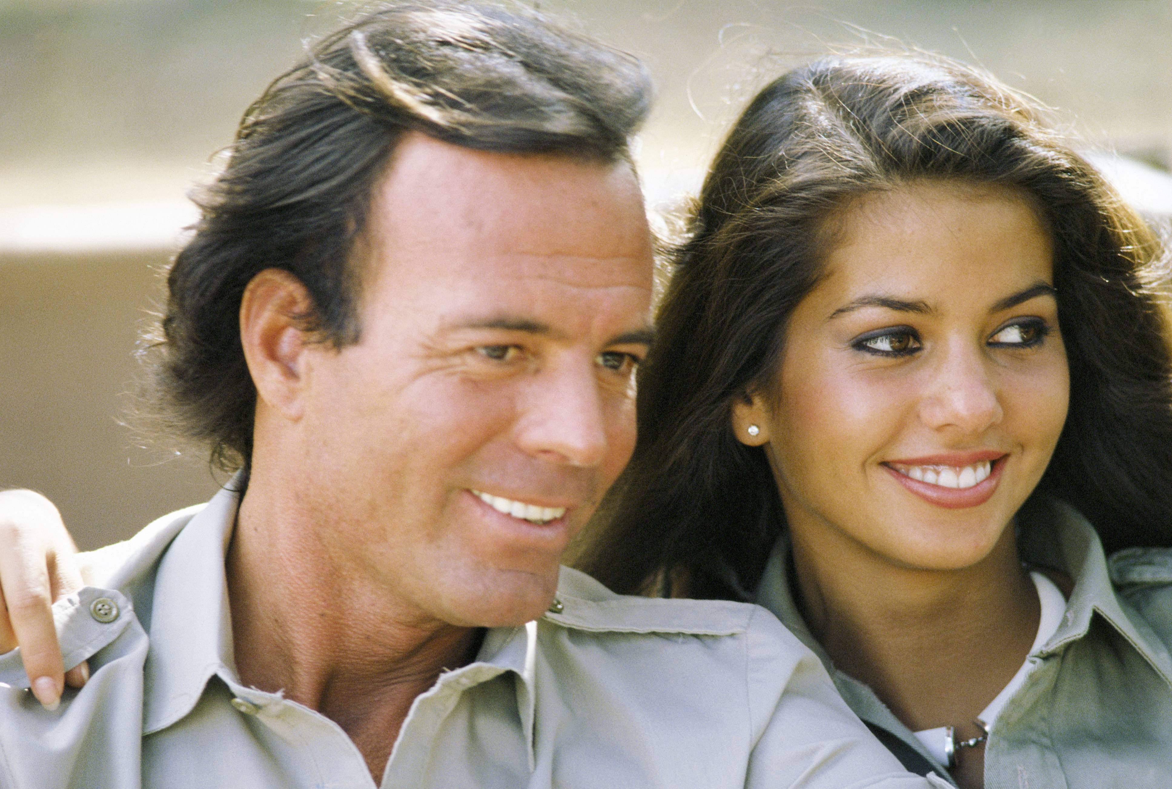Julio Iglesias con Vaitiare.
