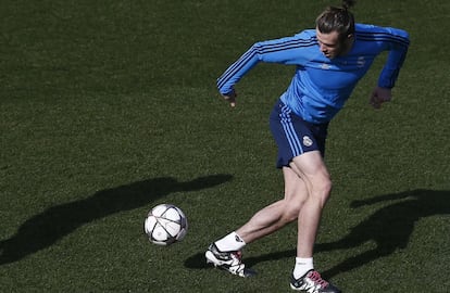 Bale, en un entrenamiento del Madrid.