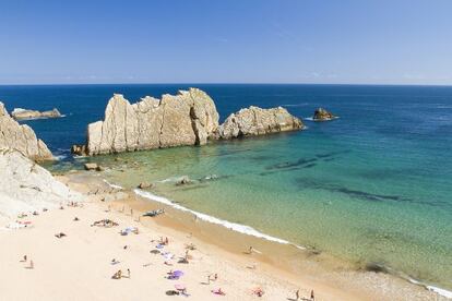 Playa de la Arnía, en Piélagos (Cantabria).