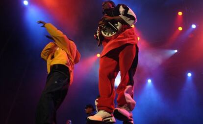 Public Enemy , durante su actuaci&oacute;n en el festival &#039;Festimad&#039;, en 2003. 