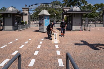 Acondicionamiento del Parque de atracciones de Madrid, para su apertura con las medidas de seguridad de la covid-19.