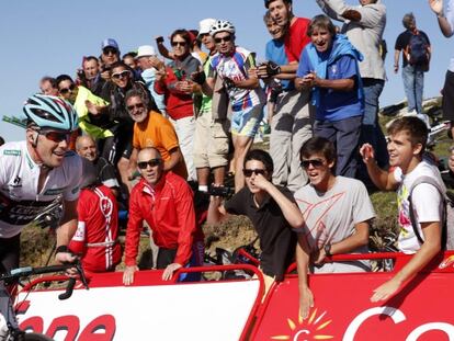 Horner, en Pe&ntilde;a Cabarga, a su llegada a la meta.