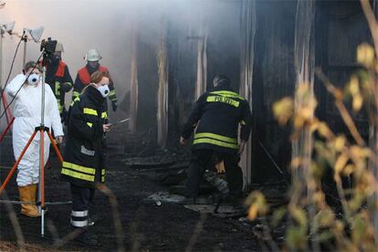 Imagen del albergue incendiado.