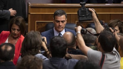 El presidente del Gobierno en funciones, Pedro Sánchez, durante el pleno de investidura, el pasado jueves.