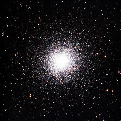 M13, también conocido como El gran cúmulo globular de Hércules.
