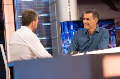 Pedro Sánchez con Pablo Motos en un momento de 'El Hormiguero'.