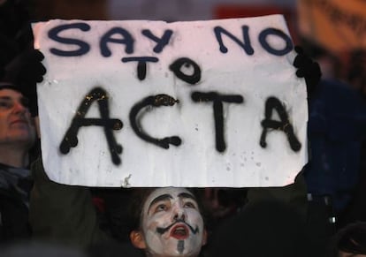 Protestas contra la aprobaci&oacute;n de ACTA.