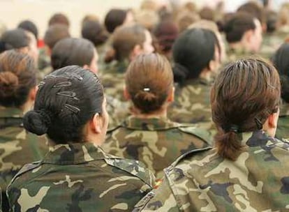Mujeres militares reunidas en la base de El Goloso (Madrid) en febrero del año pasado.