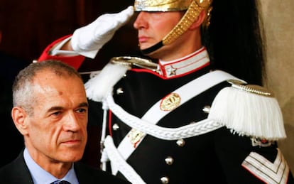 El primer ministro propuesto por Mattarella, Carlo Cottarelli.