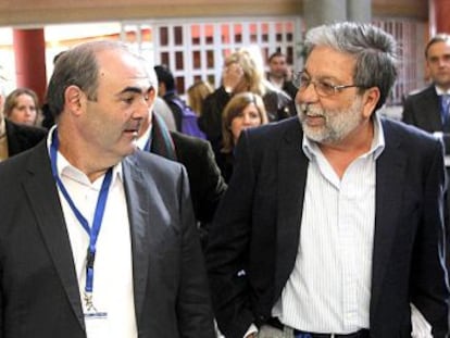 Juan Manuel Fern&aacute;ndez y Francisco Toscano, en la pasada asamblea.