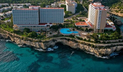La Mallorca que va perdent la identitat és el substrat moral de la novel·la de Sebastià Perelló.