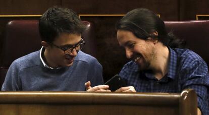 El secretario general de Podemos, Pablo Iglesias, y el secretario pol&iacute;tico de esta formaci&oacute;n, &Iacute;&ntilde;igo Errej&oacute;n.