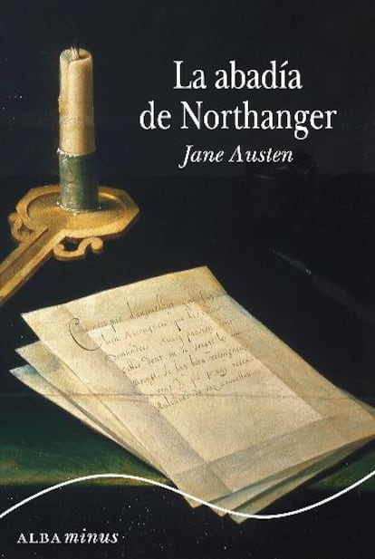 La abadía de Northanger de Jane Austen (Alba Editorial)

El verano es la ocasión perfecta para acercarnos a esos clásicos que se quedan pendientes el resto del año, como La abadía de Northanger. Es considerada la primera novela de Austen porque fue la primera que terminó, aunque en paralelo había estado trabajando en Sentido y sensibilidad y Orgullo y prejuicio. Sin embargo, aunque la escribió en 1798 no se publicó hasta 1818, cuando Jane Austen ya había muerto. Es una novela metaliteraria: su protagonista (o heroína, como la llama Austen) es una joven llamada Catherine a la que le apasionan las novelas, un género que en la época se consideraba menor y digno de pocas consideraciones. Como autora de novelas,  Austen se burla de esta idea a lo largo de todo el libro. Es una de las mejores opciones para iniciarse en su obra porque es divertida, aguda y muy irónica. Además, las preocupaciones de Catherine son las preocupaciones de cualquiera de nosotras y sus ansiedades sociales son también las mismas o muy parecidas. Sabemos que hay a quien le puede dar un poco de vértigo asomarse a una novela que tiene más de doscientos años, pero esta es casi como leer a tu amiga contarte que le han dejado un mensaje en visto.