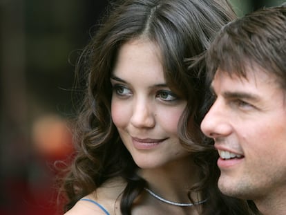 Katie Holmes y su entonces prometido Tom Cruise en el estreno londinense de 'La guerra de los mundos', en junio de 2005.