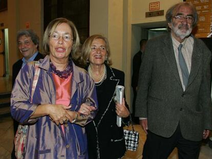 Sancho Gracia, Natalia Rodríguez Salmones, Josefina Aldecoa y Javier Pradera.