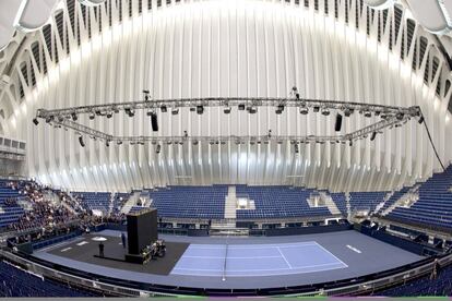 Agora, edificio en Valencia que tiene en su interior una pista de tenis.