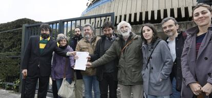 Colectivos sociales junto con Podemos y la FRAVM presentan un recurso contra la Ley de suelo de Madrid en el Tribunal Constitucional.