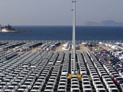 Terminal de carga de Citro&euml;n en el puerto de Vigo.