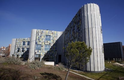La Biblioteca Central de Leganés, abandonada desde hace cuatro años.