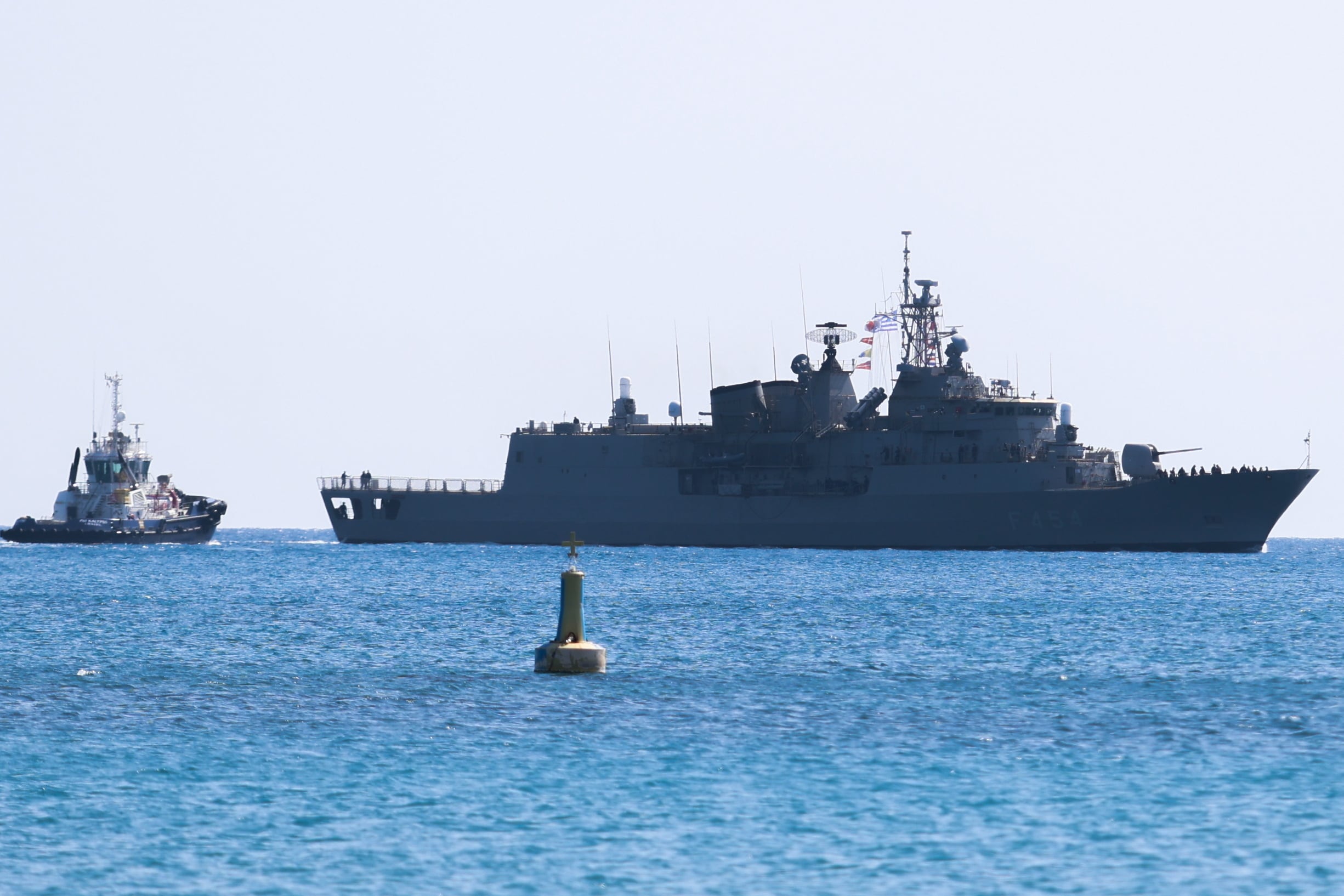 España estudia prestar apoyo militar a Chipre ante los ataques de Irán