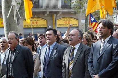 Joan Puigcercós, Josep Lluís Carod Rovira y Ernest Benach en la <i>Diada</i> del pasado septiembre.