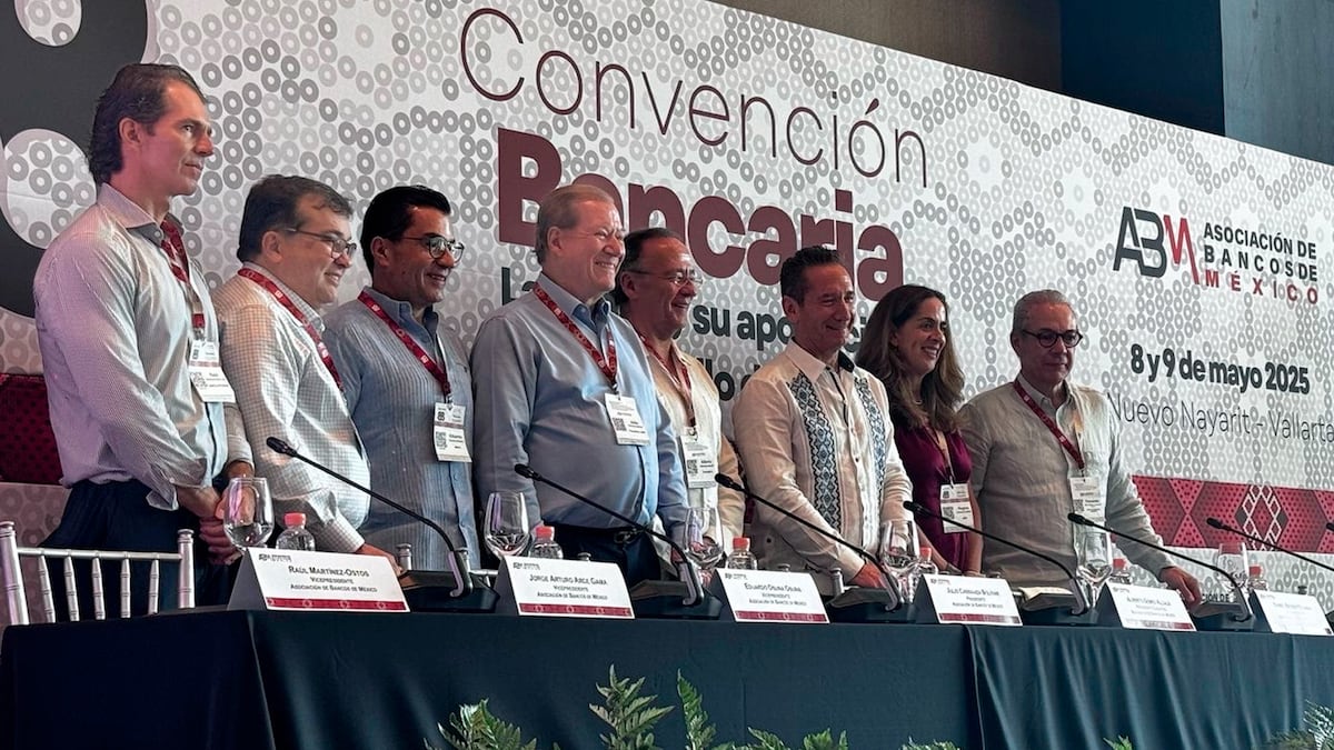 United States pressures Mexican banks to curb cartel money laundering