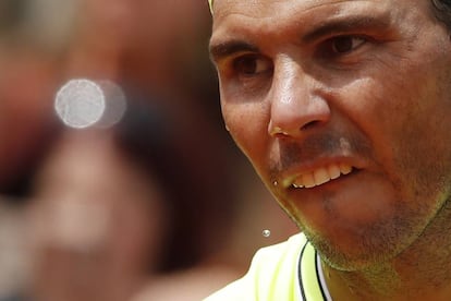 Rafa Nadal, durante el partido contra Maden en la segunda ronda de Roland Garros.