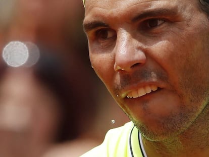 Rafa Nadal, durante el partido contra Maden en la segunda ronda de Roland Garros.