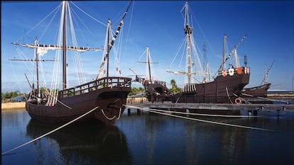 Réplica de las carabelas de Cristóbal Colón, en La Rábida, Palos de la Frontera (Huelva).  
 