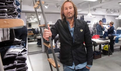 Peter Danckaerts, en una tienda de la marca en la calle Serrano.