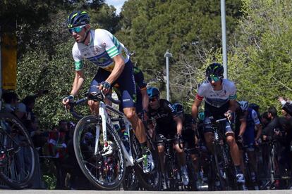 Valverde, a la izquierda, Froome y Soler, durante la etapa de Montjuïc.