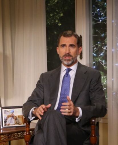 Felipe VI, durante su mensaje de Nochebuena.