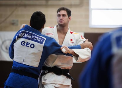 Niko Sherazadishvili (D), la semana pasada durante un entrenamiento.