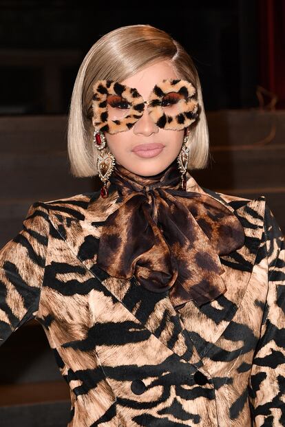 El estampado de leopardo, uno de sus favoritos. Se puede llevar hasta en las gafas, como con este look de Dolce&Gabbana.