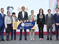 Anuncio de Grupo Modelo durante la conferencia matutina de Claudia Sheinbaum, este viernes.