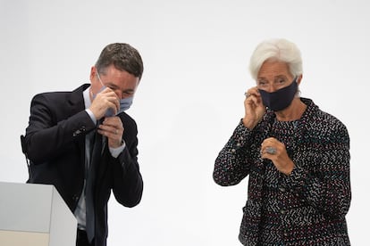 El presidente del Eurogrupo, Pascal Donohoe, y la jefa del BCE, Christine Lagarde, el pasado mes de septiembre en Berlín.