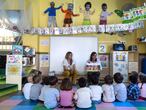 Clase de niños de dos años en el colegio Federico García Lorca de Valencia.