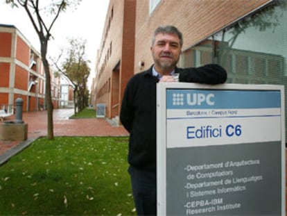 Mateo Valero, en la Universidad Politécnica de Cataluña.